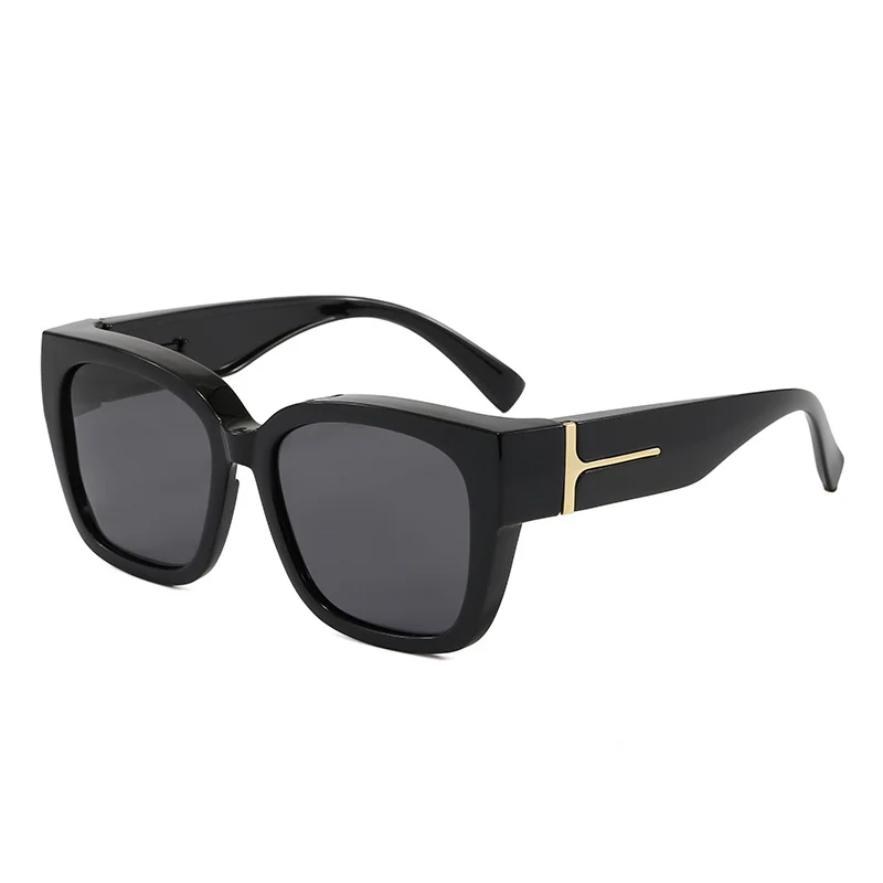 🕶️ Polarized Fit Over Sunglasses for Women – UV400 Protection Floral Frame Wear Over Prescription Glasses - Image 4
